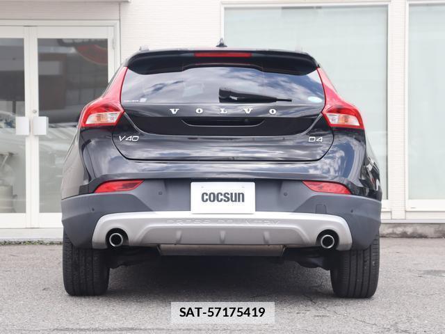 Volvo V40 2019-05 7798730-8