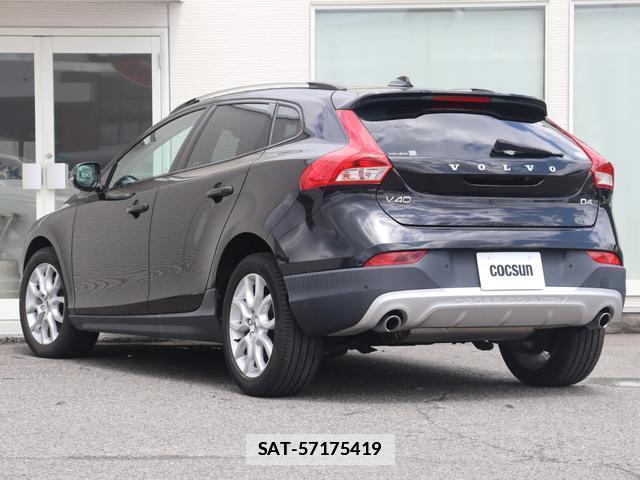 Volvo V40 2019-05 7798730-9