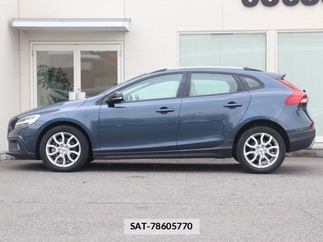 Volvo V40 2018-01 7798736-10