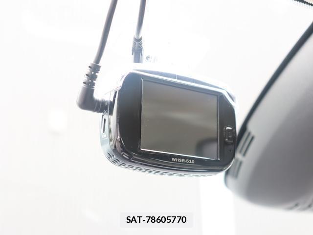 Volvo V40 2018-01 7798736-16