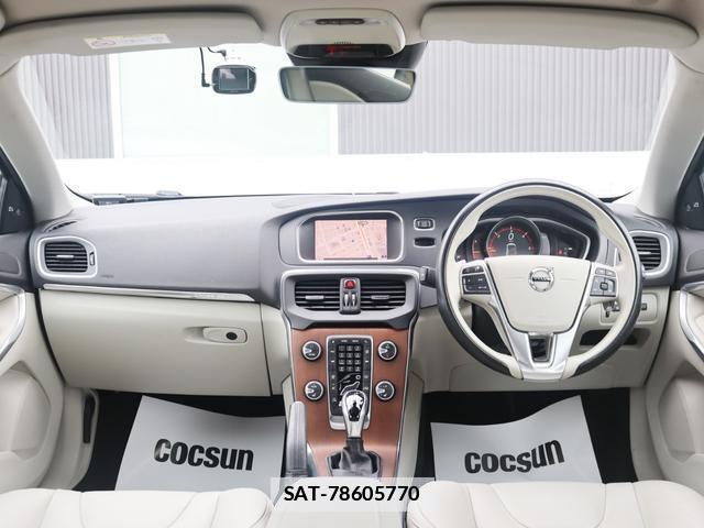 Volvo V40 2018-01 7798736-3