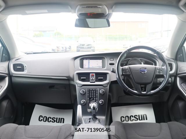 Volvo V40 2014-01 7798742-3