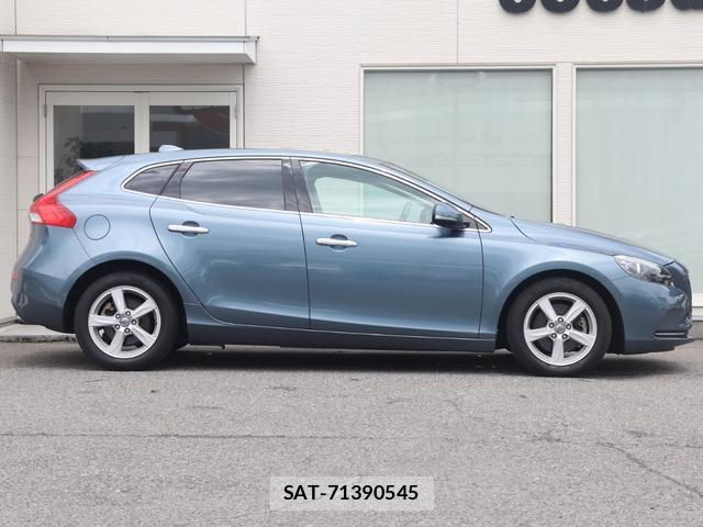 Volvo V40 2014-01 7798742-6