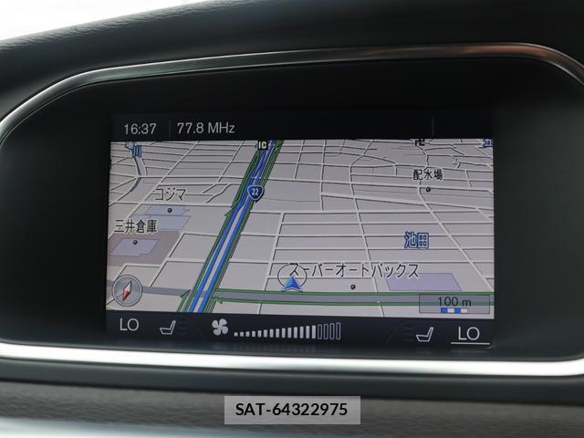 Volvo V40 2014-01 7798748-16