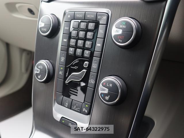 Volvo V40 2014-01 7798748-19