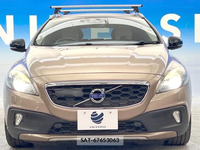 Volvo V40 2015-07 7799086-16