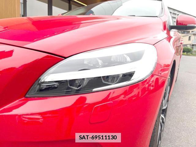 Volvo V40 2018-03 7799157-15