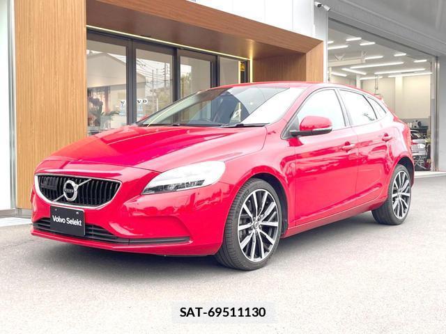 Volvo V40 2018-03 7799157-17