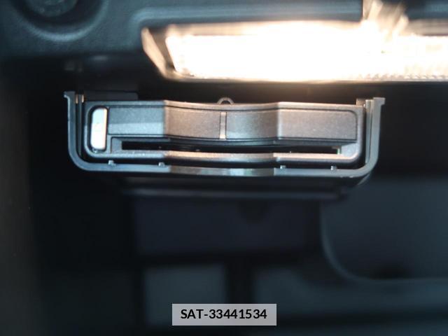 Volvo V40 2017-03 7799229-18