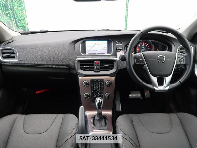Volvo V40 2017-03 7799229-3