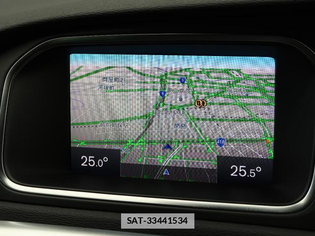 Volvo V40 2017-03 7799229-4