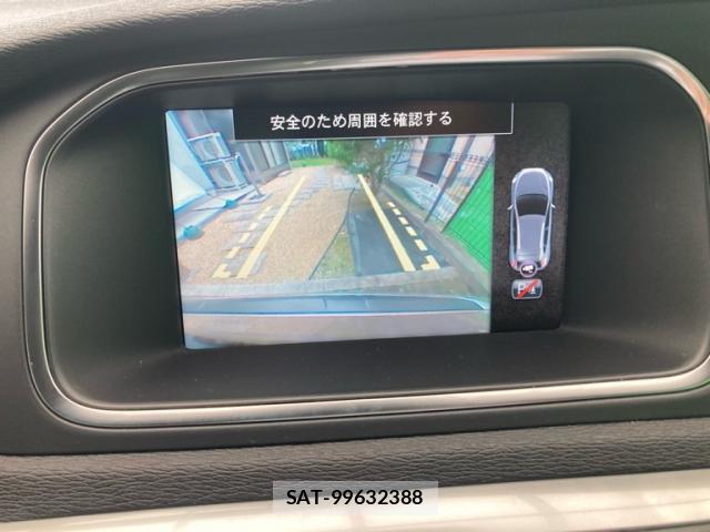 Volvo V40 2013-08 7800120-19