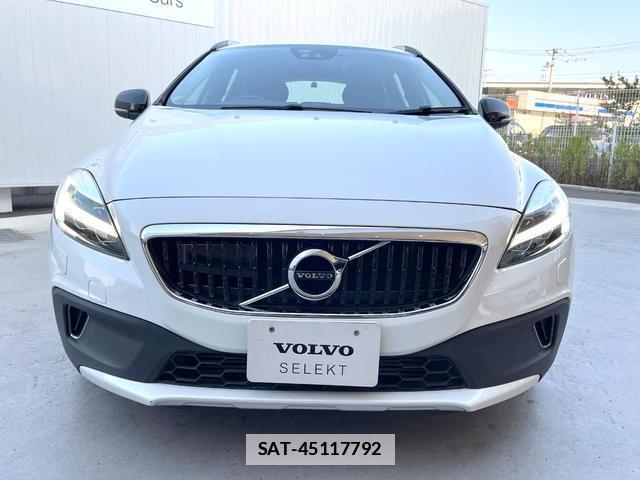 Volvo V40 2018-11 7802457-16