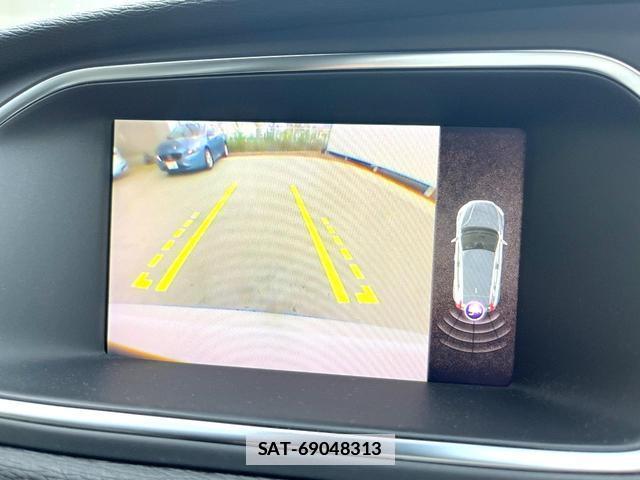 Volvo V40 2018-05 7802465-4