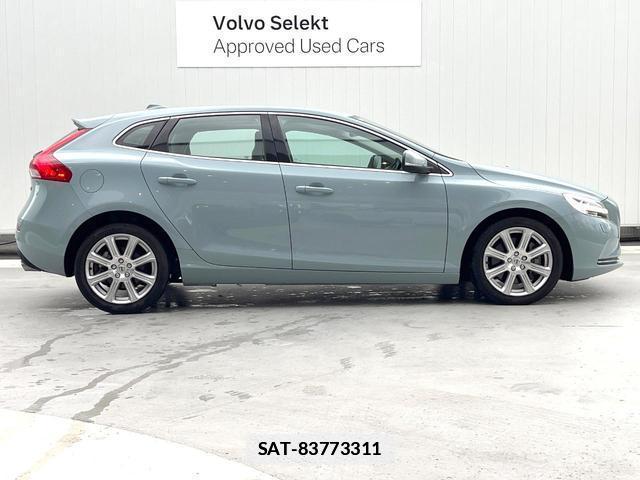 Volvo V40 2017-11 7802467-18