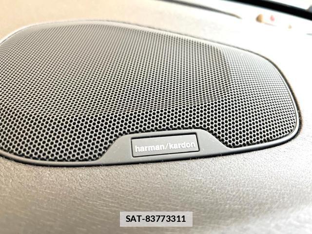 Volvo V40 2017-11 7802467-4