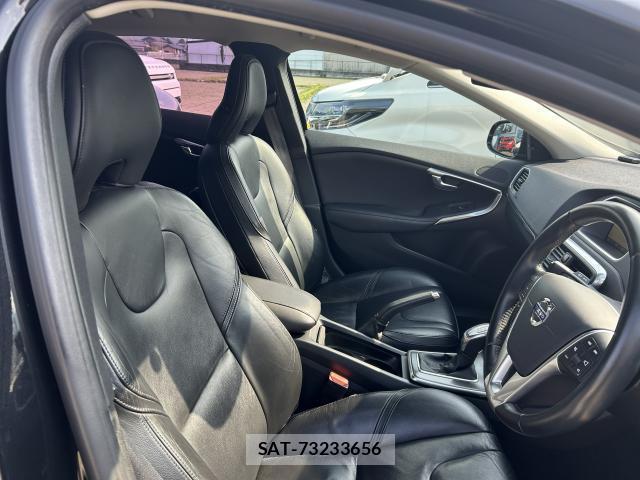 Volvo V40 2013-06 7802570-5