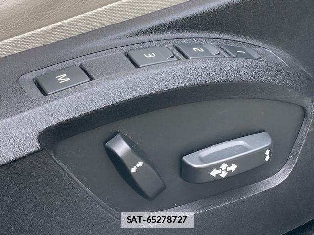 Volvo V40 2018-02 7808324-18