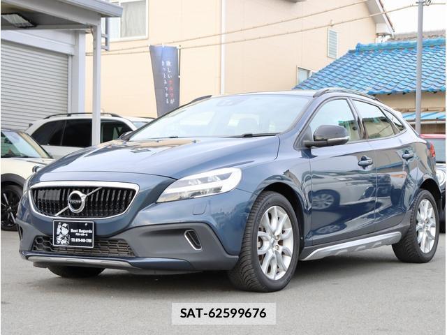Volvo V40 2017-03 7808672-4