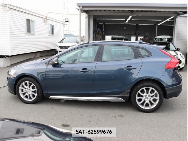 Volvo V40 2017-03 7808672-5
