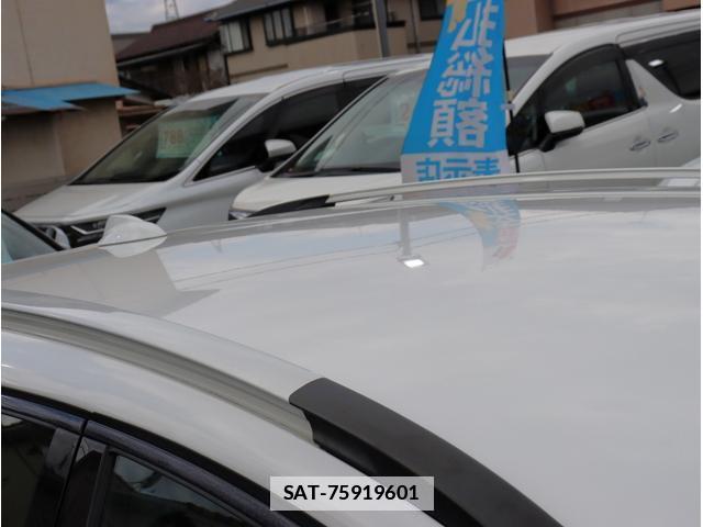Volvo V40 2015-03 7808678-10