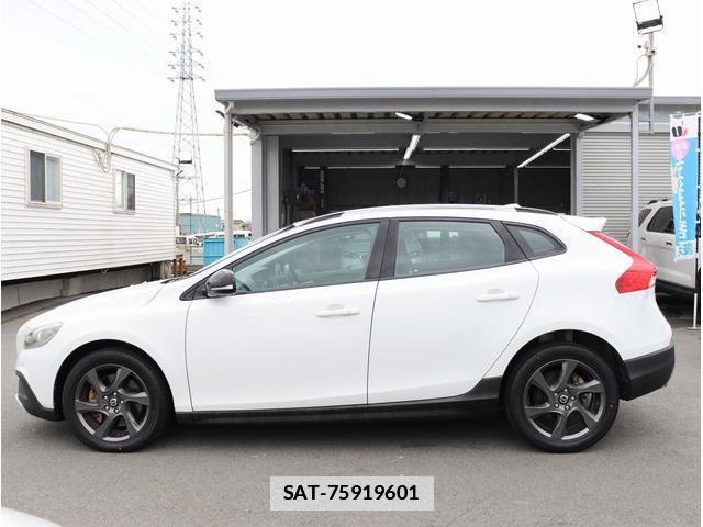 Volvo V40 2015-03 7808678-5