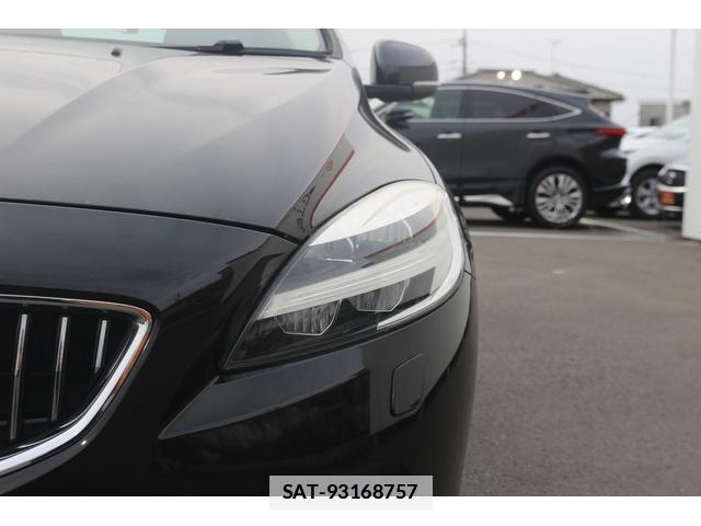 Volvo V40 2016-10 7809465-18