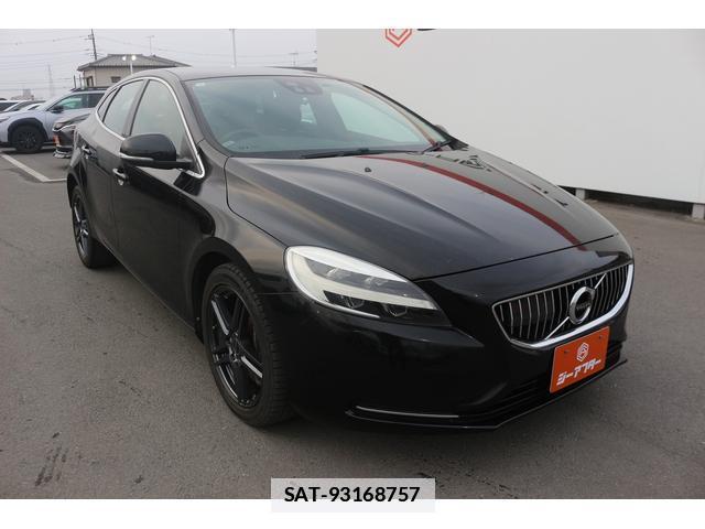 Volvo V40 2016-10 7809465-8