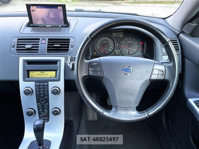 Volvo V50 2012-09 7804140-17