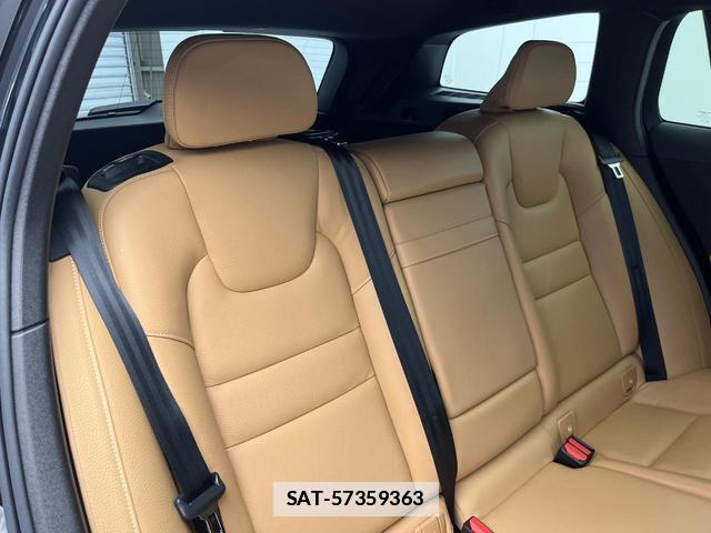 Volvo V60 2019-06 7793593-12