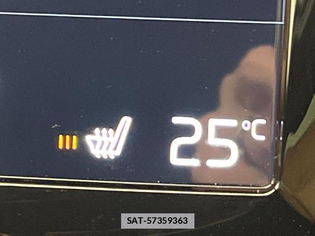 Volvo V60 2019-06 7793593-6
