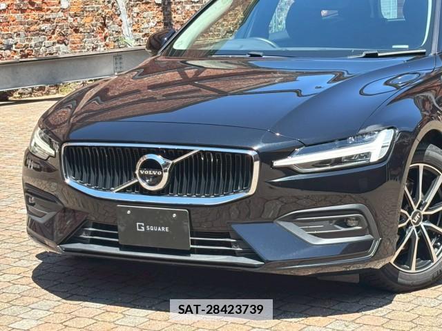 Volvo V60 2022-03 7793788-12