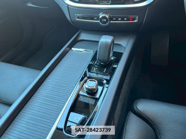 Volvo V60 2022-03 7793788-15