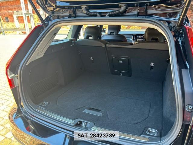 Volvo V60 2022-03 7793788-18