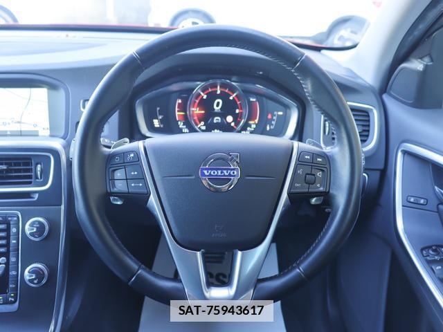 Volvo V60 2015-08 7794469-12