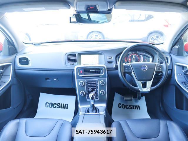 Volvo V60 2015-08 7794469-4