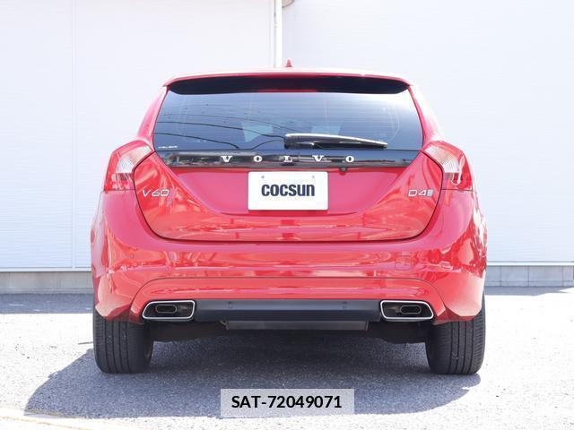 Volvo V60 2018-12 7794474-8