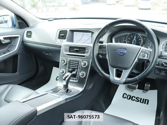 Volvo V60 2014-09 7794476-15