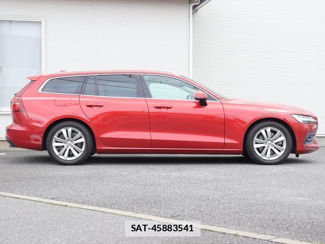 Volvo V60 2019-07 7794491-6