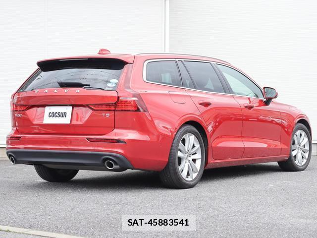 Volvo V60 2019-07 7794491-7
