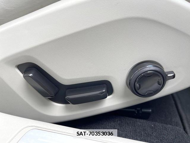 Volvo V60 2023-03 7794493-11