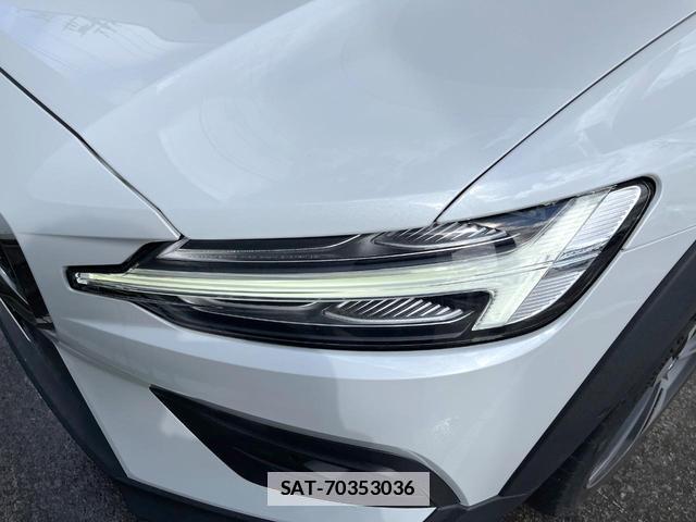 Volvo V60 2023-03 7794493-18