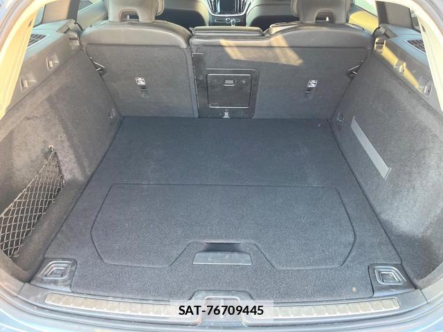 Volvo V60 2019-10 7794510-13