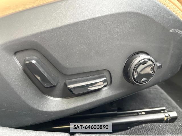 Volvo V60 2019-08 7794511-11