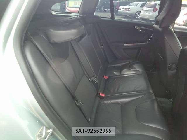Volvo V60 2014-08 7795604-6