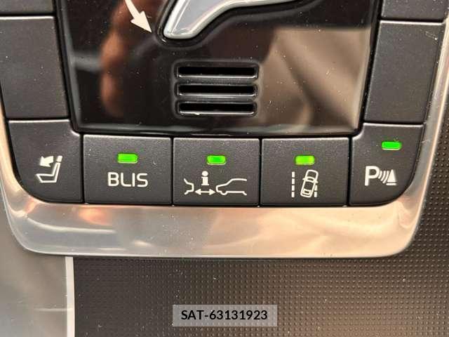 Volvo V60 2013-10 7796956-10