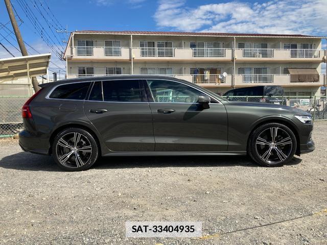 Volvo V60 2021-04 7797425-4