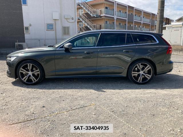 Volvo V60 2021-04 7797425-8