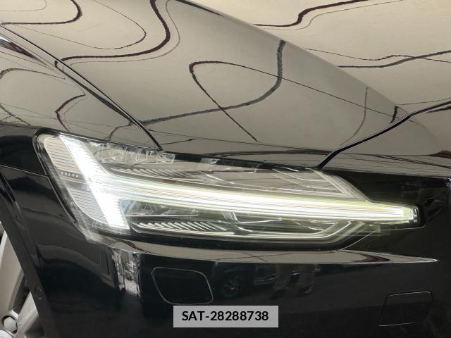 Volvo V60 2019-08 7797897-6