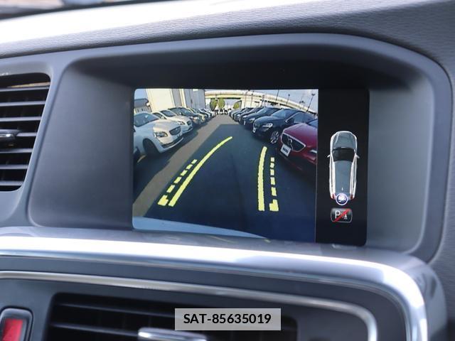 Volvo V60 2016-12 7798717-18